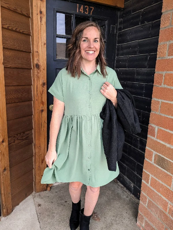 Heidi Midi Dress - Fern Smocked unclassified dresses