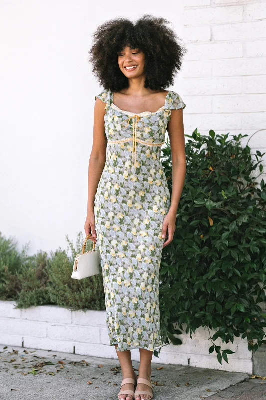Betty Floral Chiffon Dress Sleeveless unclassified dresses