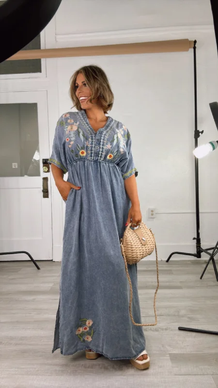 Chambray Stitch & Bloom Embroidered Maxi Dress, Denim Printed unclassified dresses