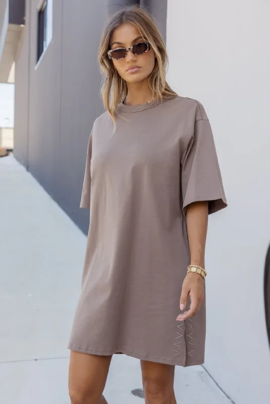 CALEB Dress Mocha Mousse Bright color unclassified dresses